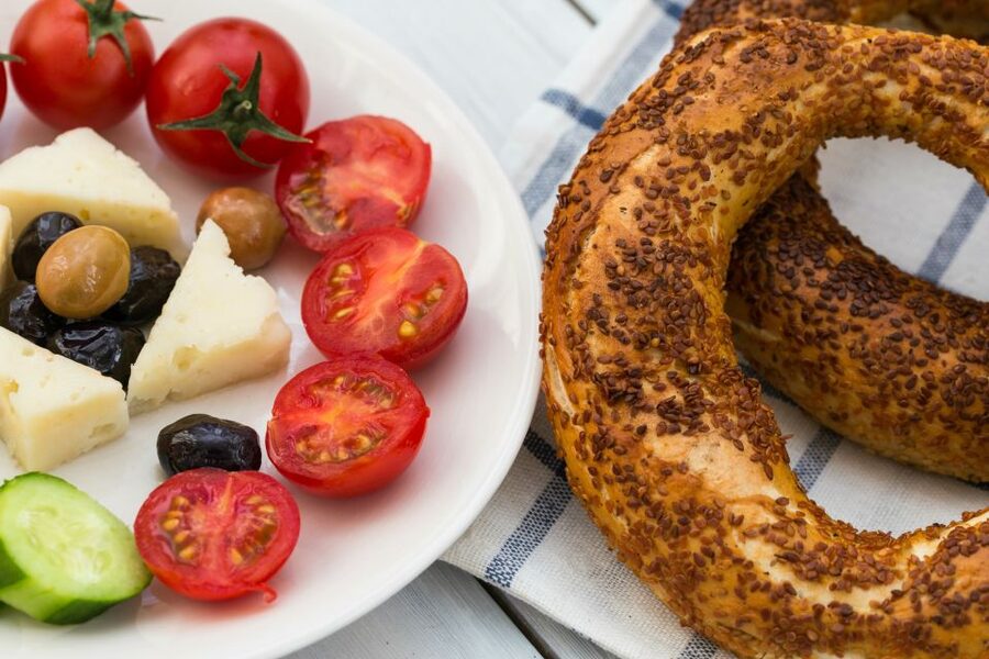 Heraklion: Food Tastings Walking Tour - What the $114 price gets you