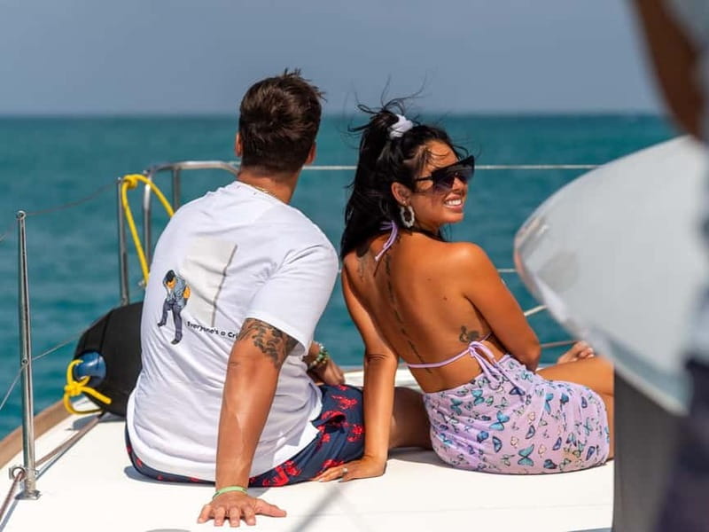 Heraklion: Luxury Catamaran Cruise to Dia Island with Lunch - The return sail to Heraklion