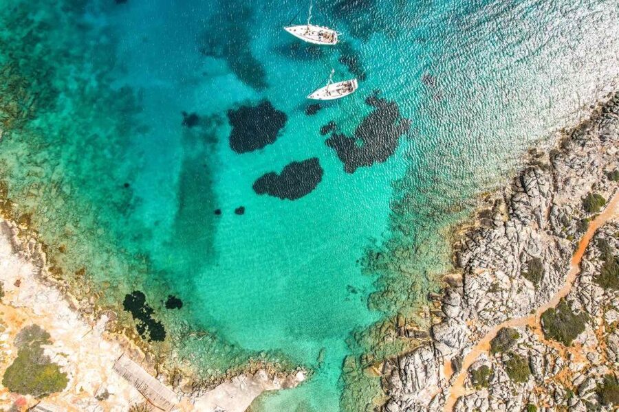 Heraklion: Private Full-Day Sailing Trip to Dia Island - An optional onboard lunch in an idyllic bay