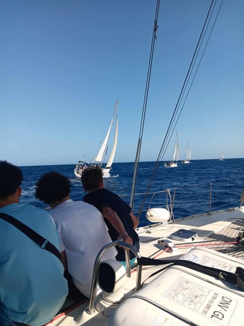 Heraklion: Sailing Cruise to Dia Island with Drinks and Meal - Who will get the most from this cruise