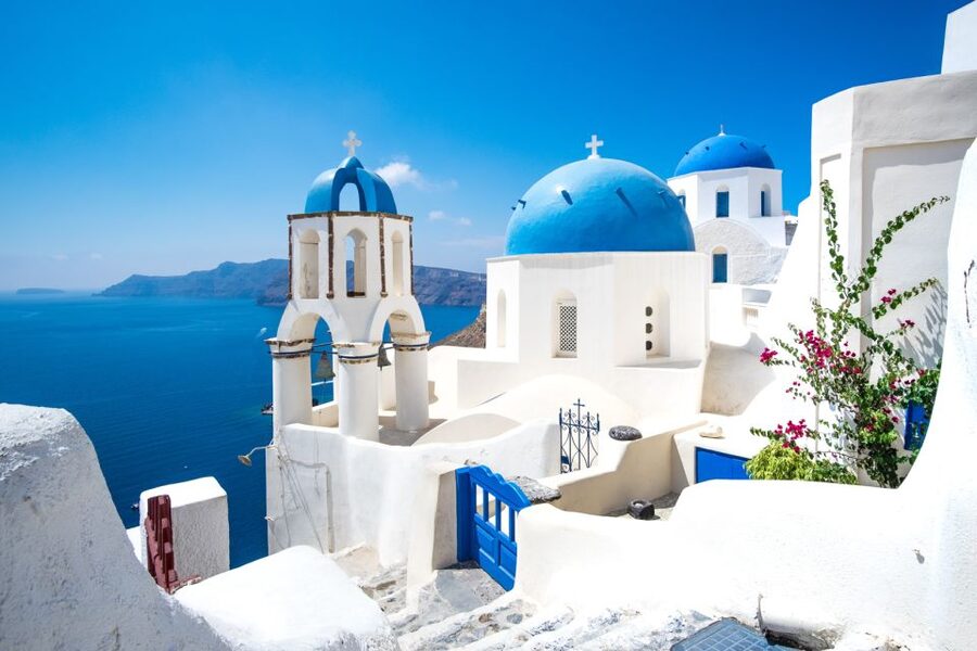Heraklion: Santorini Day Trip with Boat Transfer & Oia Visit - What the $199 price really covers