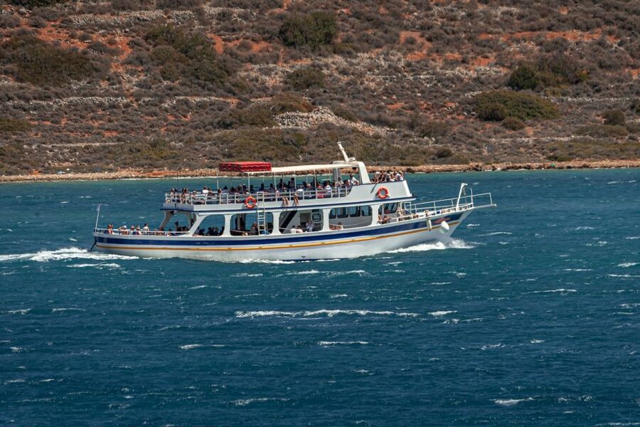 Heraklion: Spinalonga, Agios Nikolaos, & Elounda Boat Tour - Elounda and a short olive oil tasting