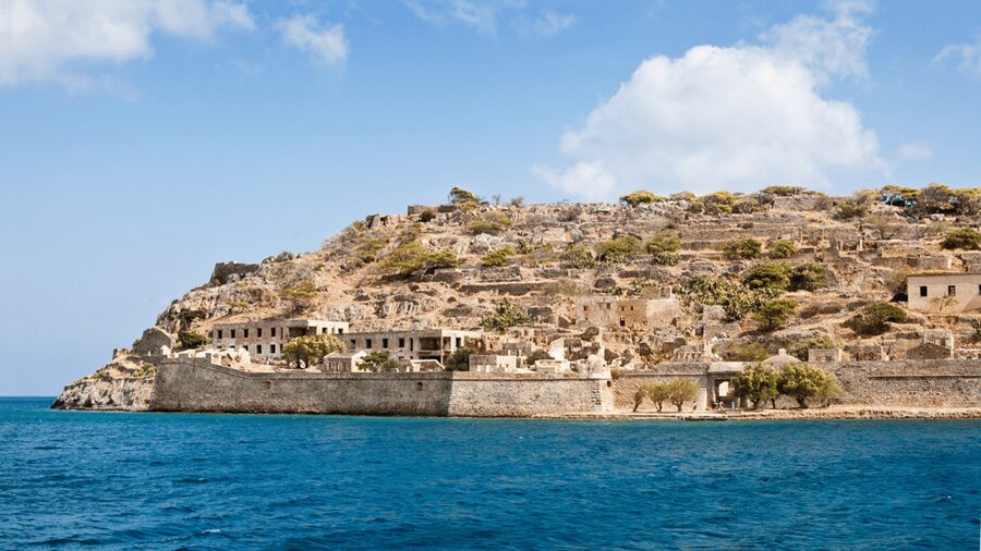 Heraklion: Spinalonga and Agios Nikolaos Cruise with Lunch - A full Crete day built around Spinalonga