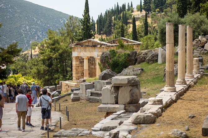 Historical Delphi One Day Tour with Arachova Stop & Expert Guide - Walking into the Sanctuary of Apollo