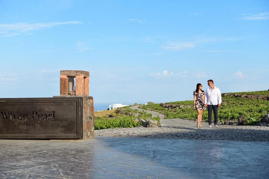 Imerovigli: Premium Wine Tasting with Caldera and Sea Views - Should you book the Cavalieri wine tasting?