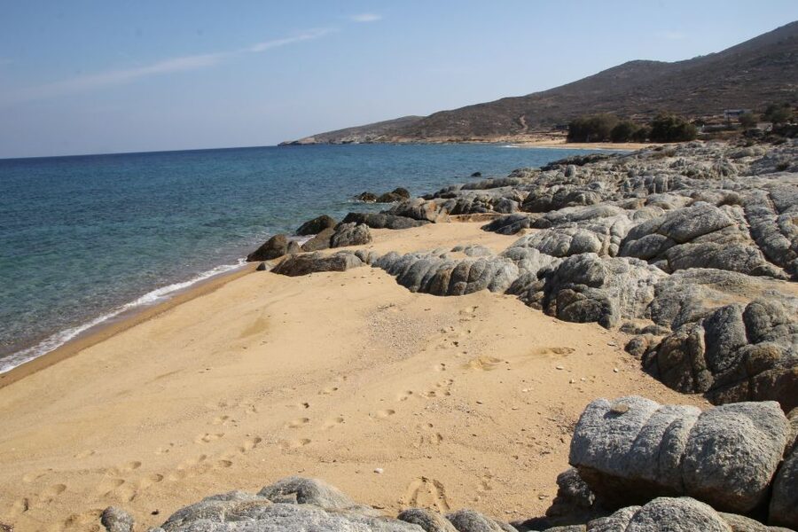 Ios Island: Speedboat Cruise from Mylopotas Beach - What this Ios speedboat trip really gives you