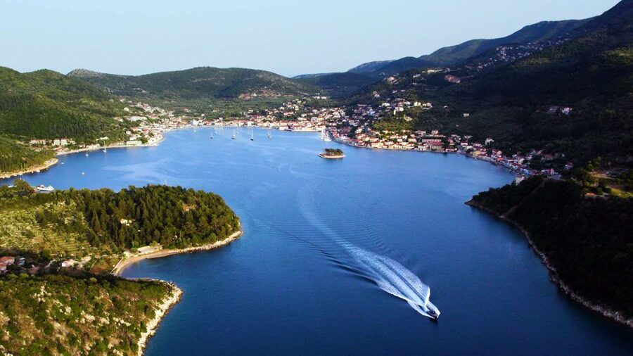 Ithaca Island Tour with Bus & Cruise with Swim Stops - Coaches, guides, and the day’s pacing