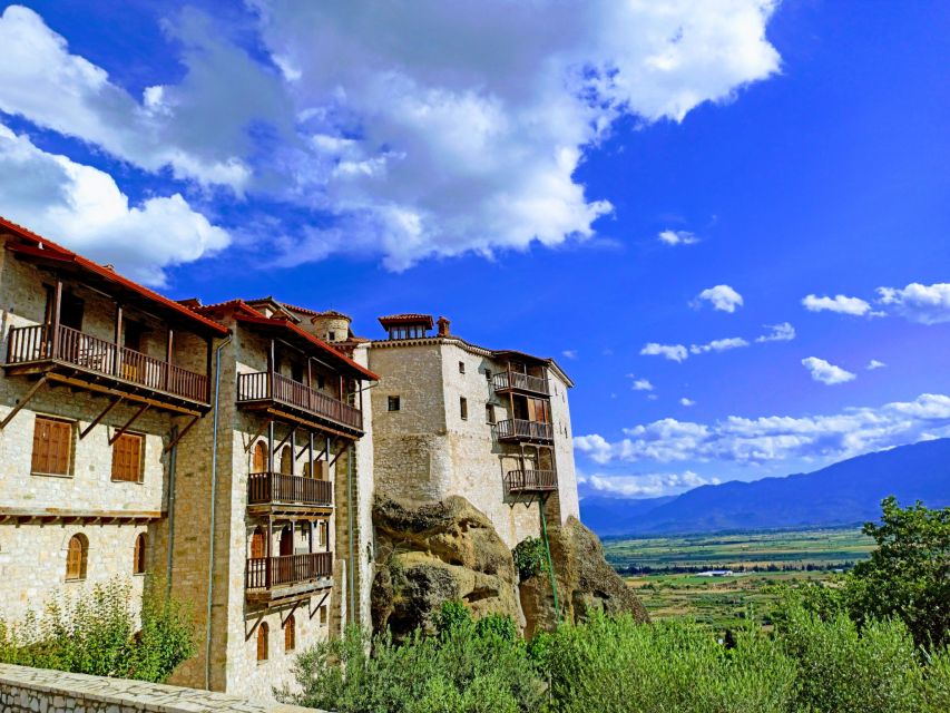 Kalabaka: Meteora Monasteries Minibus Tour with Photo Stops - Who will enjoy this route most?