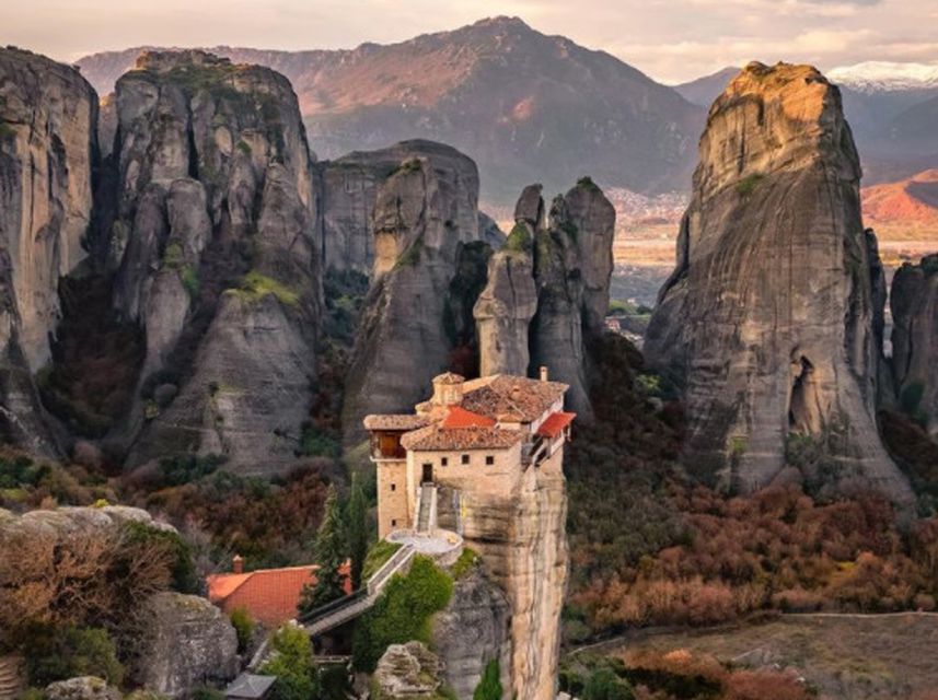 Kalabaka: Meteora Private Day Tour with a Local Guide - Choosing two or three monasteries to enter