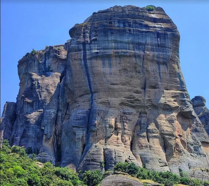 Kalabaka: Meteora Private Day Tour with a Local Guide - Which guides and service style to expect