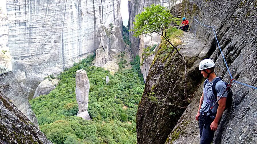 Kastraki: Meteora Via Cordata Hiking Tour to the Great Saint - Starting in old Kastraki