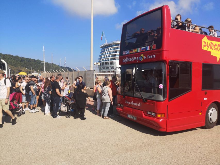 Katakolo: Pyrgos and Katakolo Hop-on Hop-off Bus Tour - Who should book this bus tour?