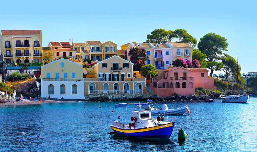Kefalonia: Assos and Fiscardo Guided Tour - The coach, mountain roads, and comfort