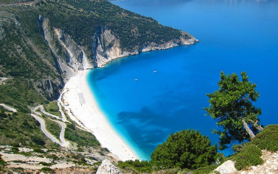 Kefalonia: Assos and Fiscardo Guided Tour - Who will get the most from this day