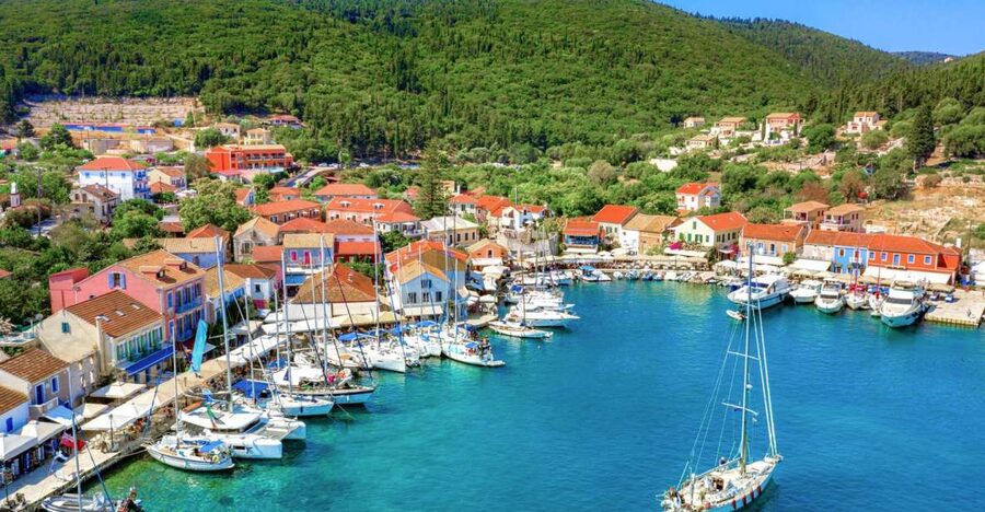 Kefalonia: Island Sightseeing Bus Tour with Hotel Transfer - Bus time, pickup zones, and the shape of the day