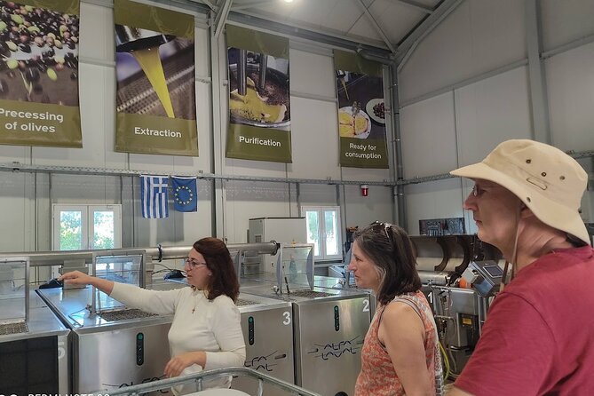 Kefalonia: Private Olive Oil, Honey & Wine Tasting Experience - What the private format changes
