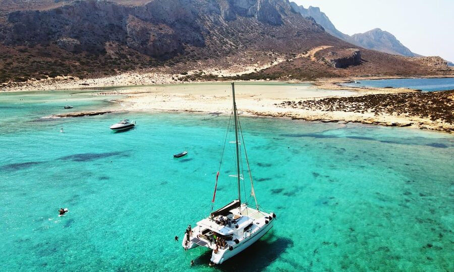 Kissamos: Balos & Gramvousa Luxury Catamaran Sailing Cruise - Balos Lagoon before the large boats