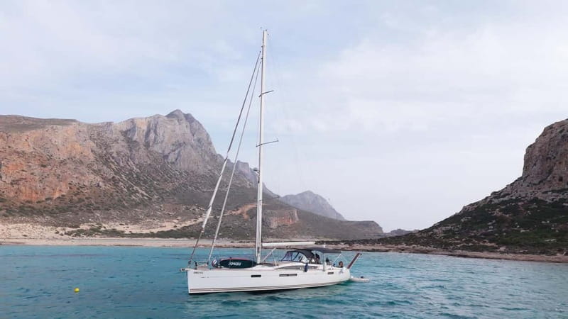 Kissamos: Balos & Gramvousa Sailing Cruise with Meal - Lunch aboard the yacht, with Cretan flavors
