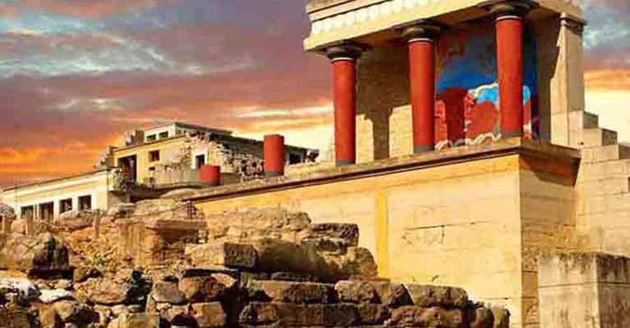 Knossos Palace guided tour - Heraklion City tour + market - Knossos before the heat builds
