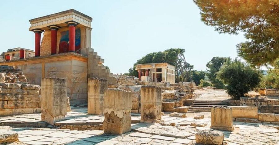 Knossos Palace, Museum & Heraklion City Tour From Chania - Why Knossos is worth the long ride from Chania