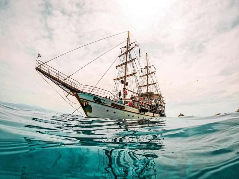 Kos: 3-Island Cruise with Lunch and Hotel Transfer - Lunch on board and the rhythm of the day