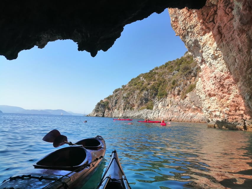 Lefkada: Blue Cave Kayak Tour with a Taste of Greece - The Greek picnic on a tiny beach