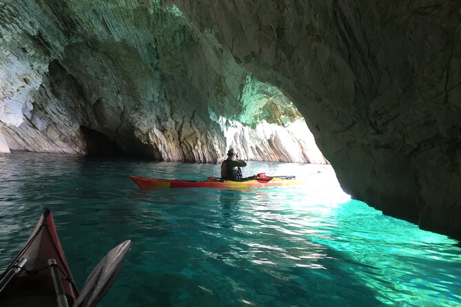 Lefkada Kayak : Explore Blue Cave with a Taste of Greece - How much work is involved?
