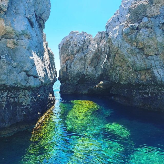 Lindos,Pefkos: All inclusive Swim & Snorkel Boat Cruise - How crowded is the boat?