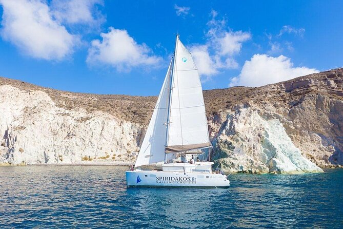 Luxury Small-Group Catamaran Cruise with BBQ, Open bar & Transfer - Palea Kameni and the hot springs swim