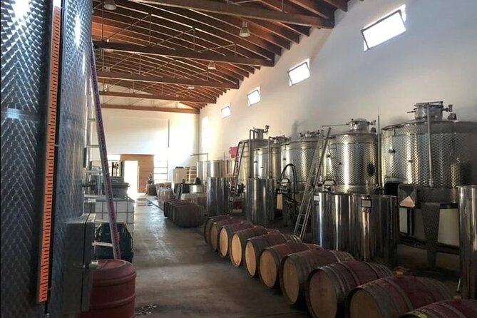 Manousakis Winery Shuttle Service Tour and Taste - Why the small group makes a difference