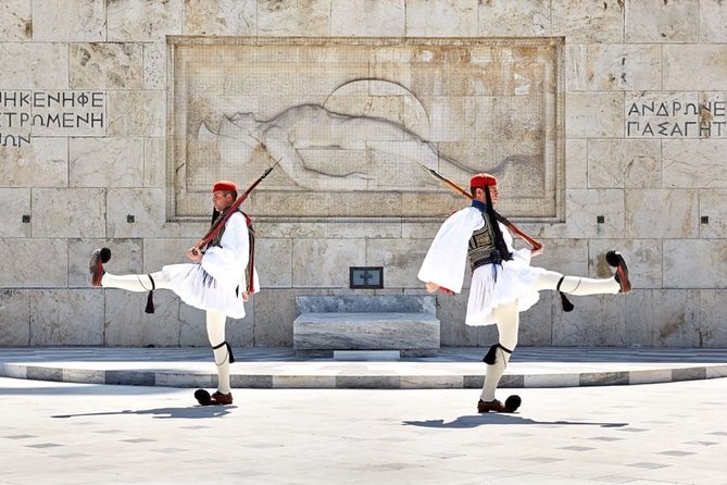 Mercedes Private transfer from Athens to International Airport - How this compares with finding a taxi yourself