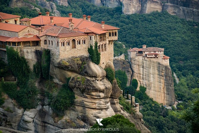 Meteora Monasteries & Caves DayTrip from Athens with Greek Lunch - The 8 a.m. departure from Larissa Station