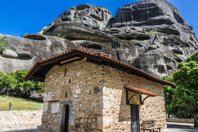 Meteora: Morning Half Day Sightseeing and Monasteries Tour - Varlaam combines access with some of Meteora’s best views