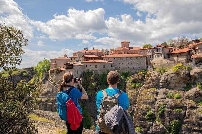 Meteora Small Group Hiking tour with Transfer and Monastery Visit - A four-hour route through the rock forest