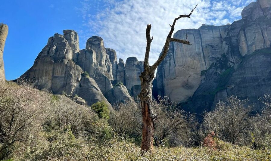 Meteora: Sunset Hike to Secret Caves - The sunset viewpoint above the Meteora rocks