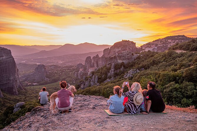 Meteora Sunset with Monastery & Hermit Caves Tour in Small Group - Timing, sunset seasons, and the four-hour estimate
