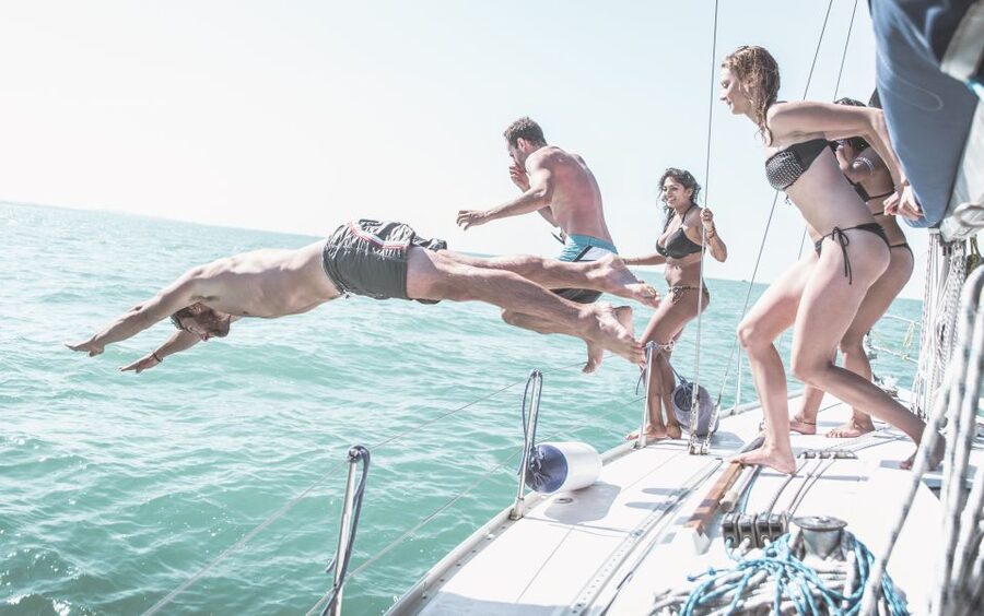Mykonos: Delos and Rhenia Full-Day Sailing Cruise with Meal - Who Will Enjoy This Day Most