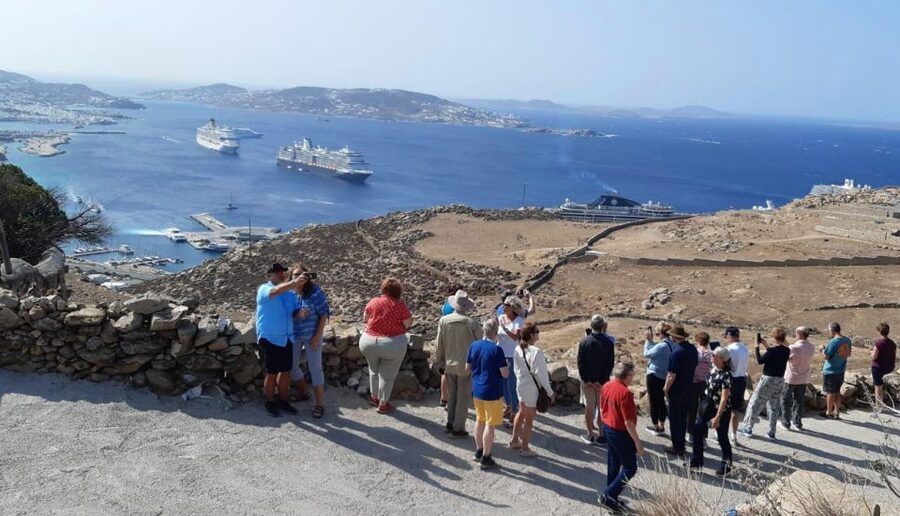 Mykonos: Guided Highlights Tour - Starting at the Old Port Bus Terminal