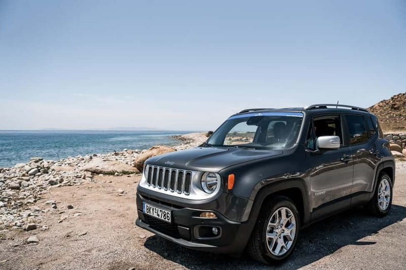 Mykonos: Private Island Tour with local guide -Jeep Renegade - What the guides add to the ride