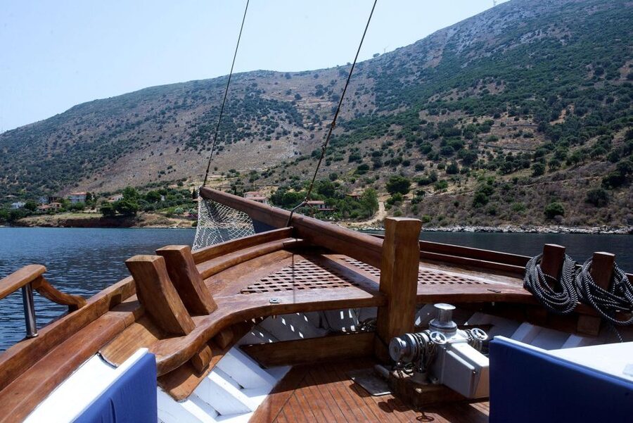Mykonos: South Beaches Cruise - From Mykonos Port Toward Agios Ioannis