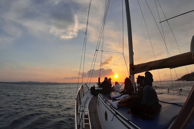 Mykonos: Sunset Cruise with Drinks - Finding the boat at Mykonos New Port