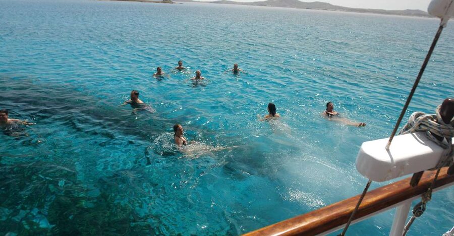 Mykonos: Sunset Party Boat Cruise with 1 Drink - Starting at the Old Port at 5:30 PM