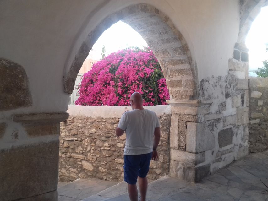 Naxos Castle Walking Tour and Sunset at the Portara - What the $35 price really gets you