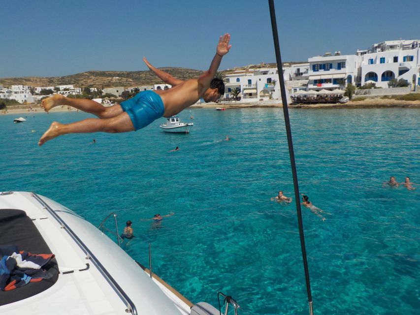 Naxos: Catamaran Cruise with Swim Stops, Food, and Drinks - The crew makes the difference