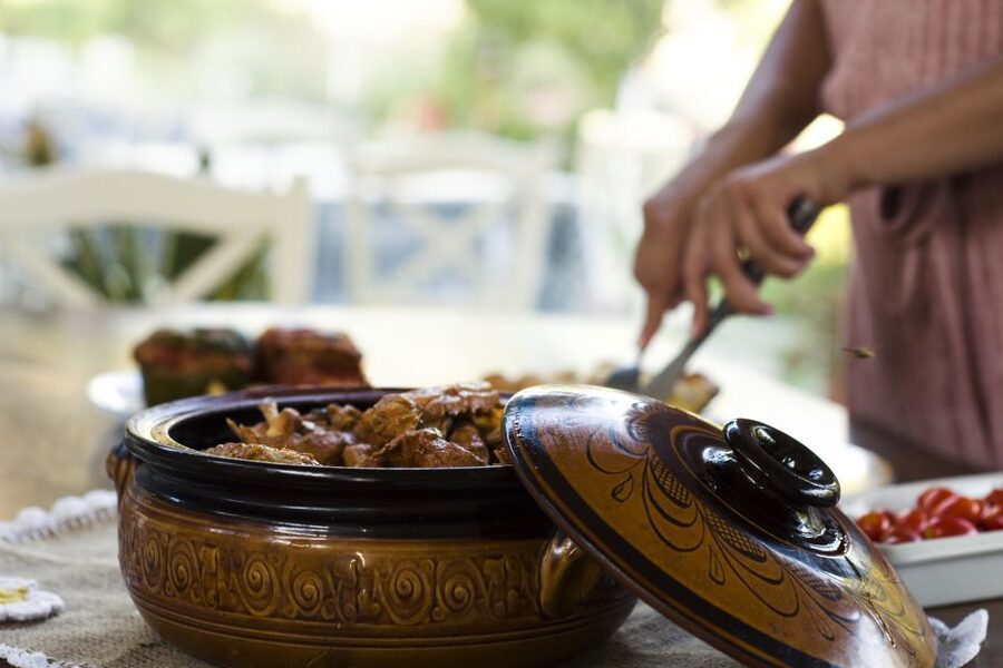 Naxos: Half-Day Cooking Class at Basiliko Family Tavern - Who will enjoy this most