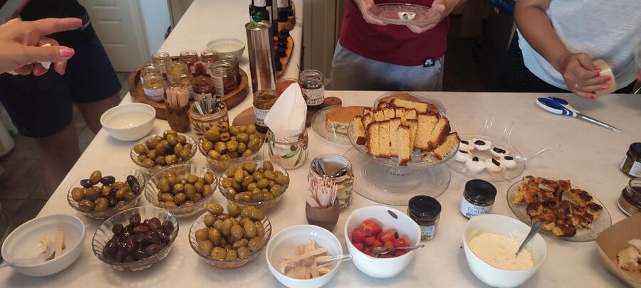 Naxos: Private E-Bike Tour with Farm Lunch - Meeting the unfinished Kouros of Melanes