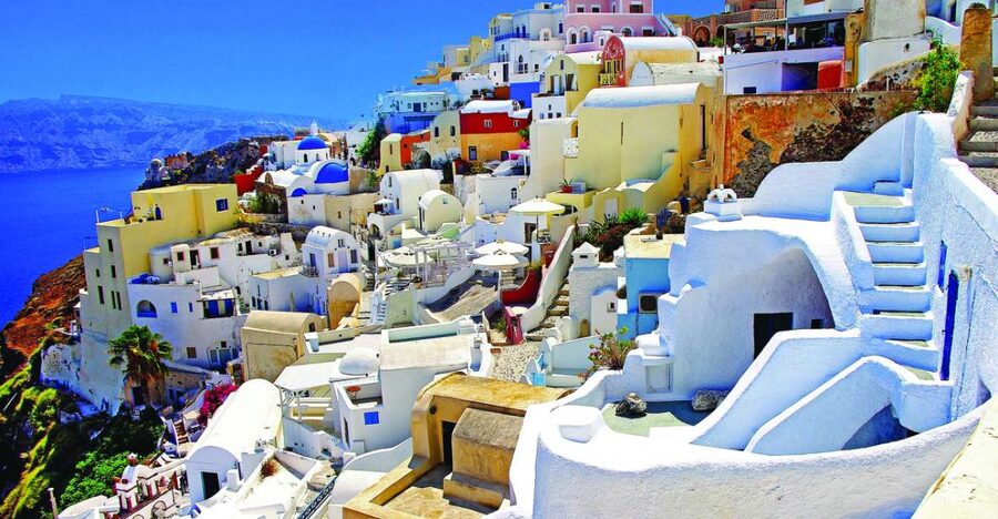 Naxos: Santorini Day Trip by Boat with Guided Tour - The Boat Ride From Naxos Across the Aegean