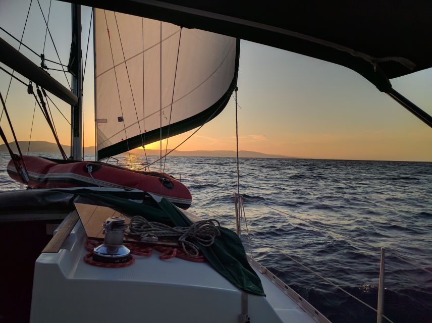 Neos Marmaras: Sunset West Sithonia Islets Sailboat Tour - FAQ