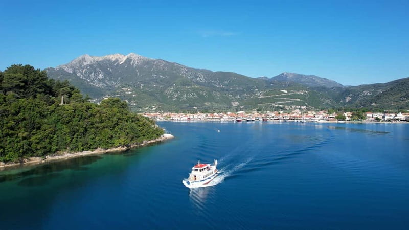 Nydri: Island Hopping Boat Cruise with Beach BBQ Lunch - Who should book the Nydri island cruise?