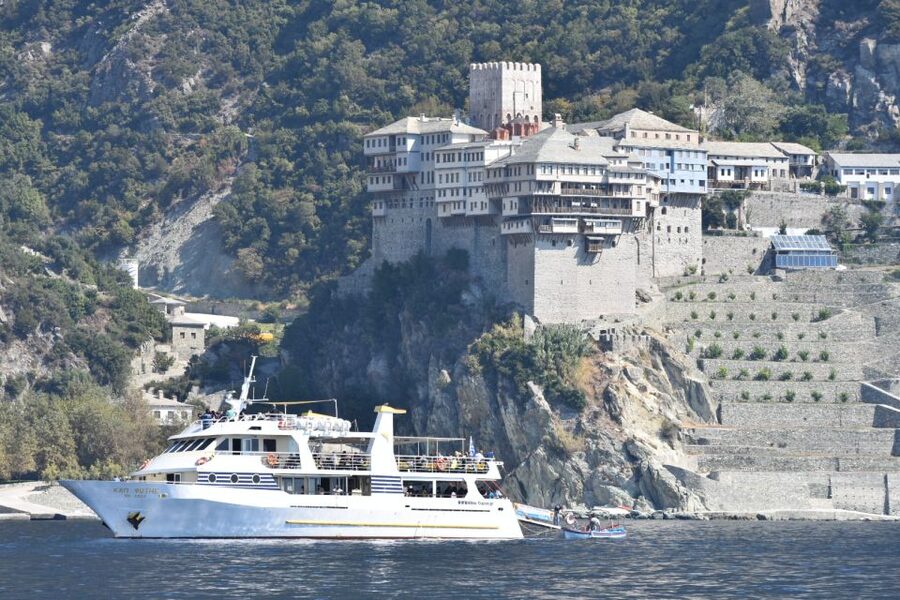 Ouranoupoli: Mount Athos Peninsula Sightseeing Cruise - From Ouranoupoli Harbor to the Athos Coast